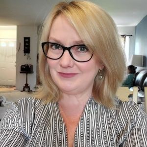 Meet your Posher, Tori